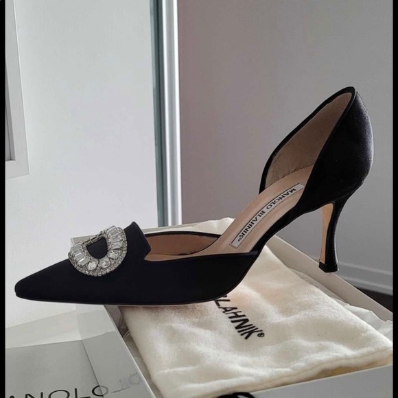 Authentic MANOLO BLAHNIK black heels - Picture 3 of 3